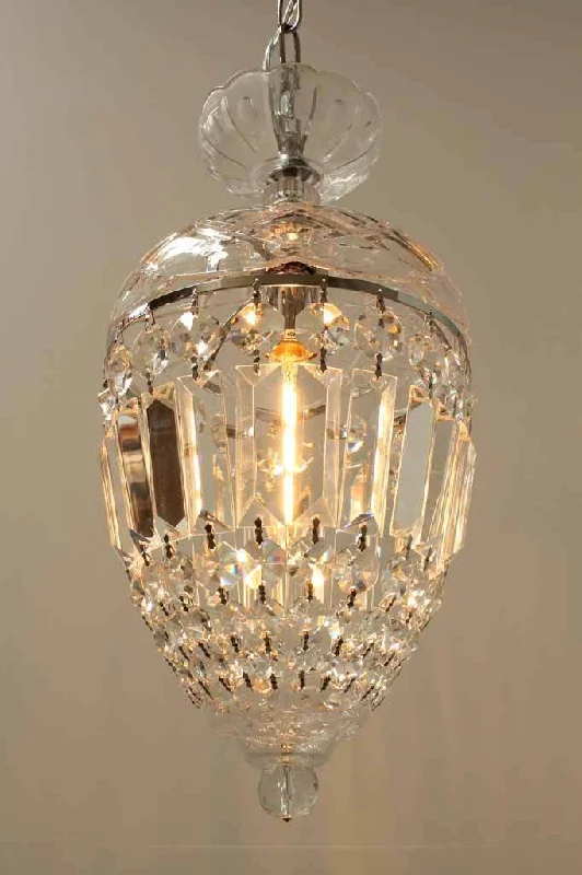 Chandeliers with Pendant Lights for a Stylish LookChandeliers with Pendant Lights for a Stylish LookRegent Crystal Pendant Light Chandeliers with Pendant Lights for a Stylish LookChandeliers with Pendant Lights for a Stylish LookRegent Crystal Pendant Light